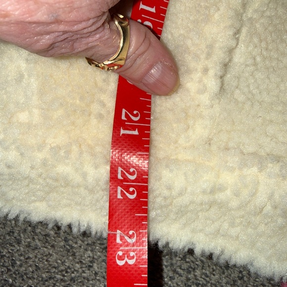 #918 POL Cream Sherpa Jacket - Picture 9 of 9